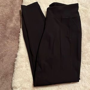 Parklife workout leggings in black size Medium